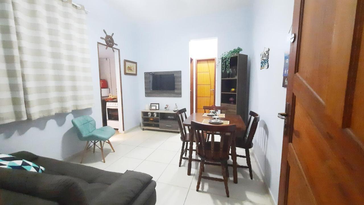 Cabo Frio - A Uma Quadra Da Praia Do Forte E Do Hotel Malibu - A 2 Minutos De Bares E Restaurantes Da Orla - Apto Terreo - Wi-Fi 外观 照片